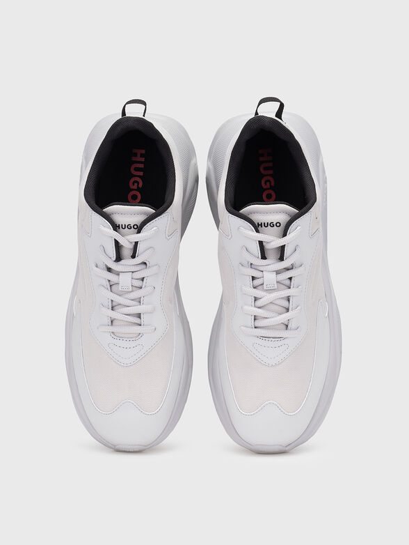 Sports shoes with logo - 5