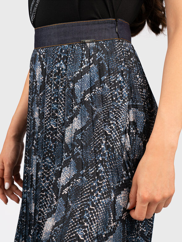 Pleated skirt with all-over print  - 3