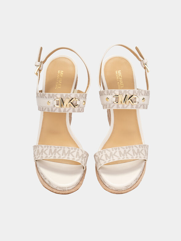 FARRAH wedges with monogram logo print - 6