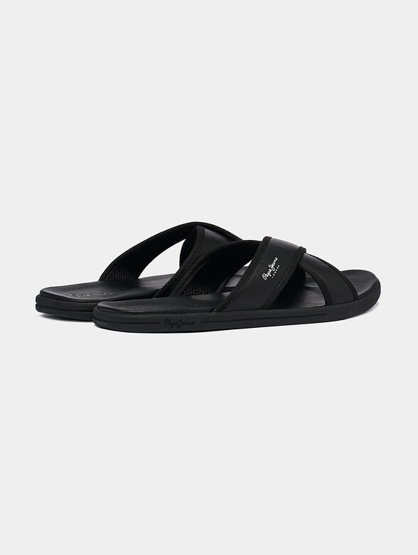 K-WAI black slides - 3