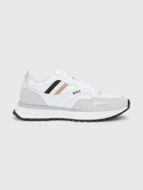 Sport shoes with logo - 0