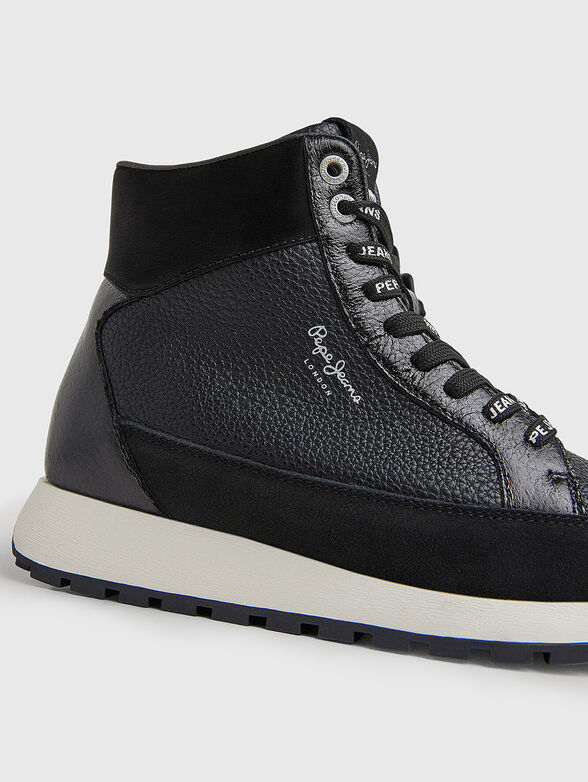 Black sneakers  - 4