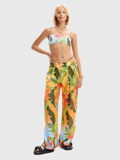 Trousers with floral print - 5