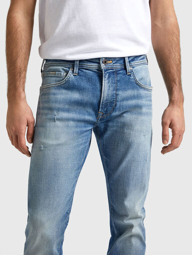 Light blue jeans with accent rips  - 3