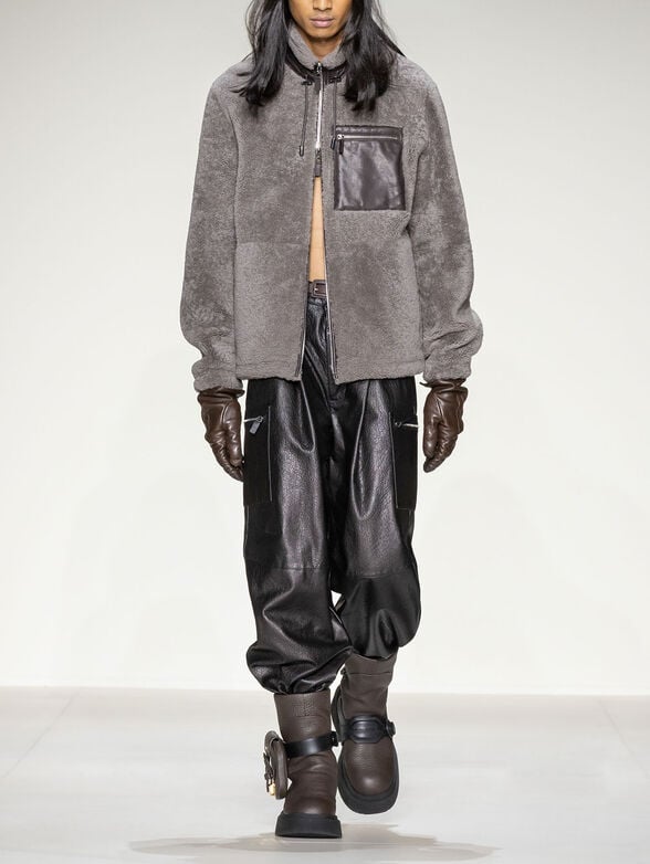 Double faced leather jacket with pockets - 6