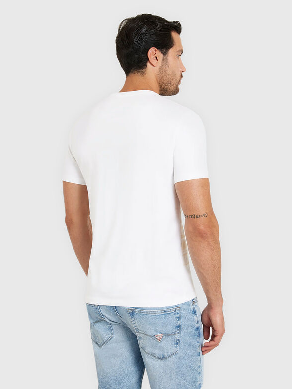 T-shirt with contrast print - 3