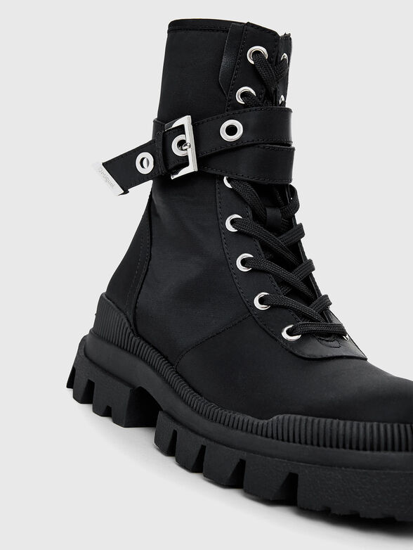 TRACK UTILITY boots in black  - 3