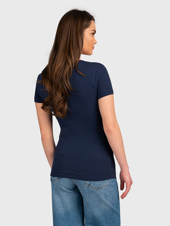 Black T-shirt with shiny logo accent - 3