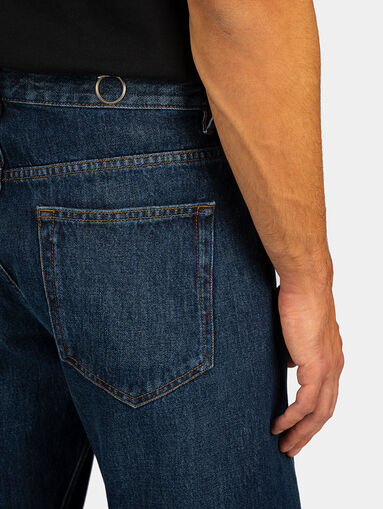 Blue jeans with metal logo detail - 4
