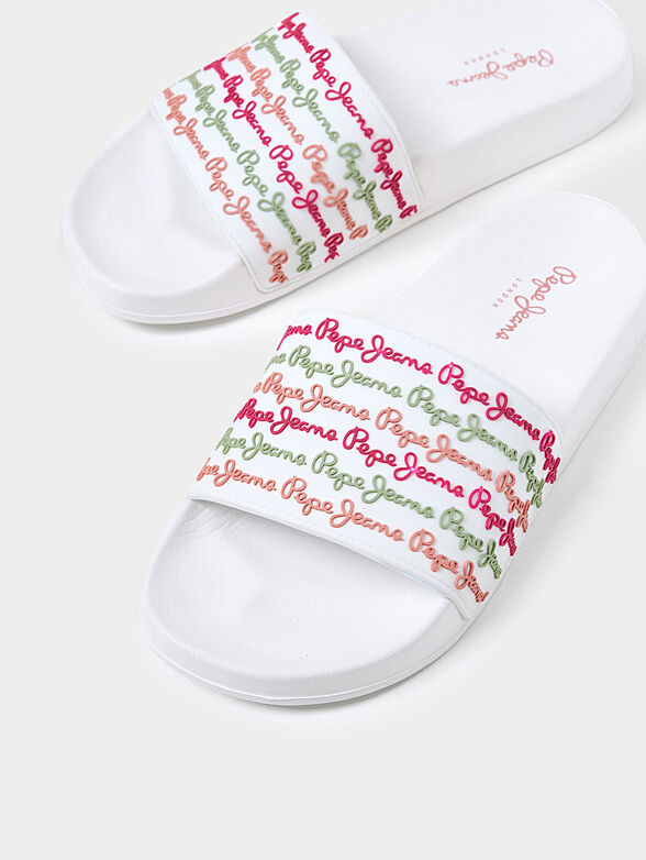 Black sliders with logo - 2
