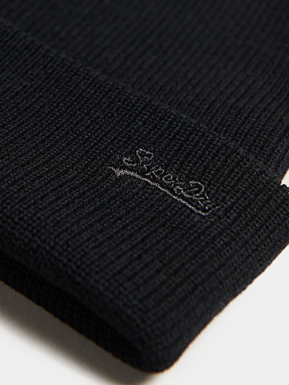 Knitted hat with logo embroidery - 4