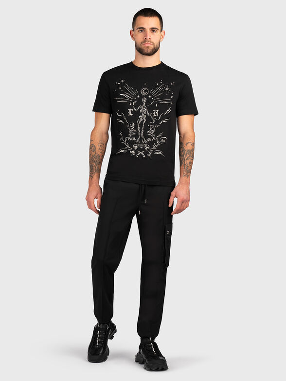 T-shirt with contrast embroidery  - 1