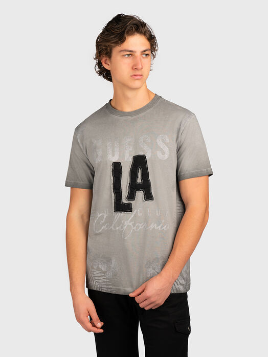 T-shirt with contrasting print