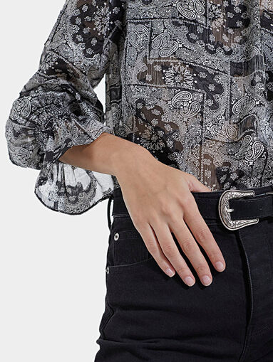 Blouse with print and high collar - 4