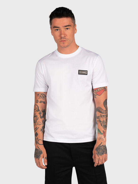 Black T-shirt with logo patch - 1