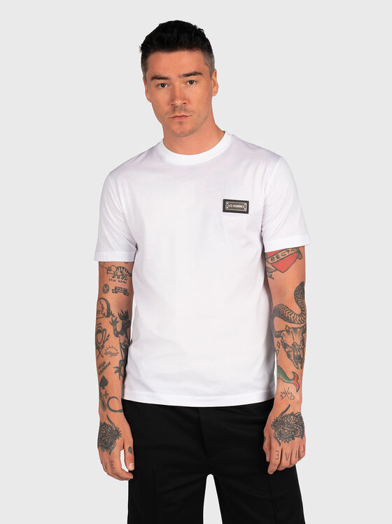 Λευκό μπλουζάκι με λογότυπο - 1