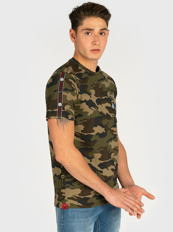 Camouflage T-shirt - 1
