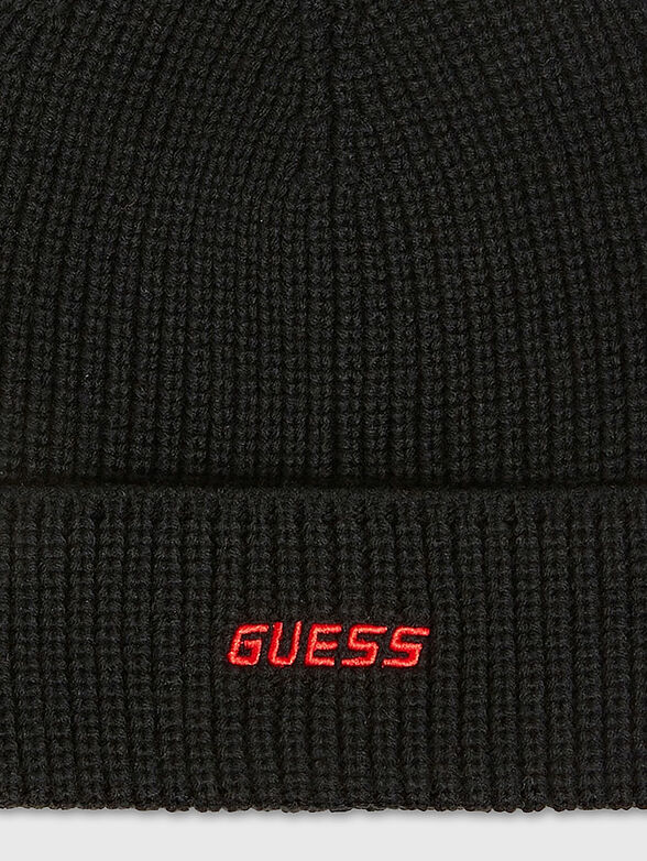 Black knitted hat with logo embroidery - 2