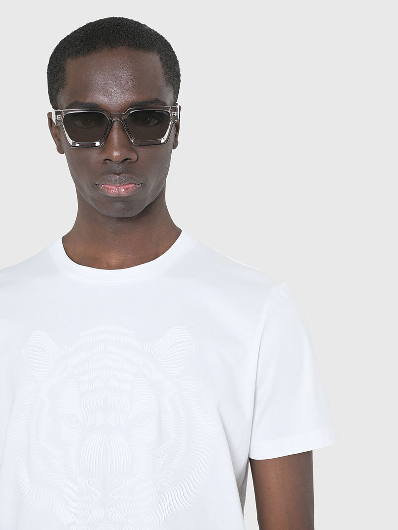 T-shirt with embossed print - 2