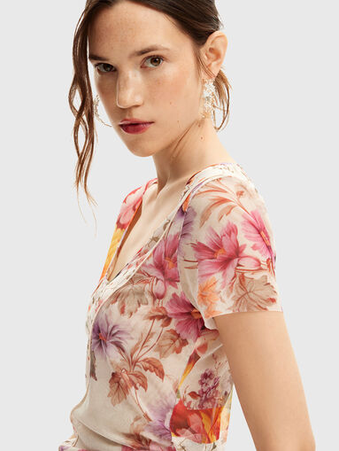 Short sleeve blouse with floral print - 3