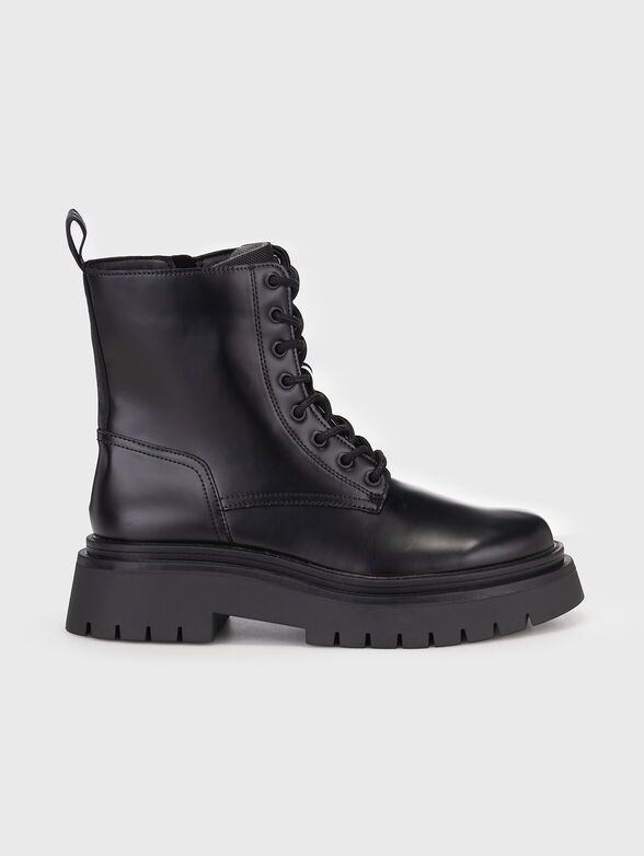Black boots - 0