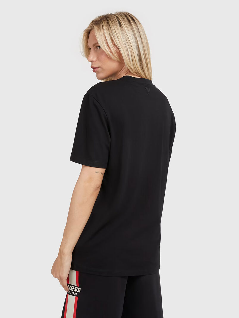 ALPHY beige T-shirt with logo accent - 3