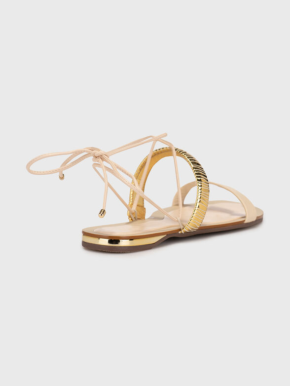 Beige flat sandals with gold accent - 3