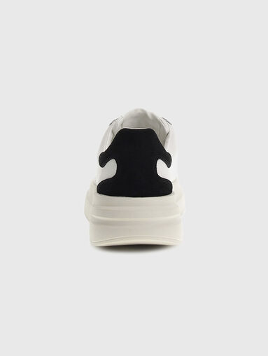 Sneakers with accent laces  - 3
