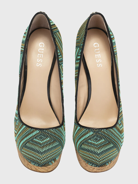 Heeled shoes in black color - 6
