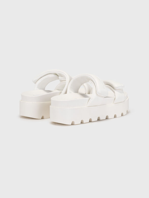 BAIL OUT black slippers - 3
