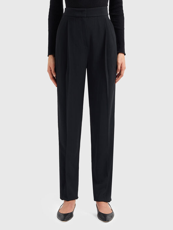 Straight trousers with pocket - 0
