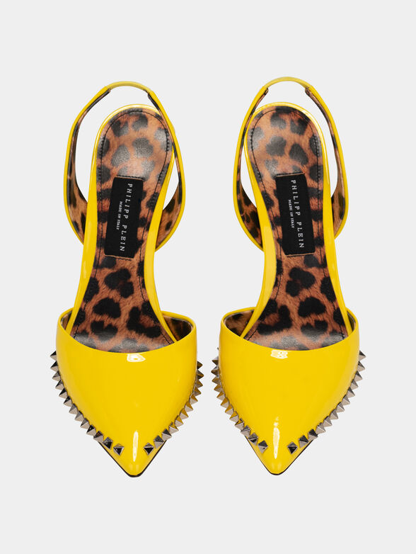 Black leather shoes with studs - 6
